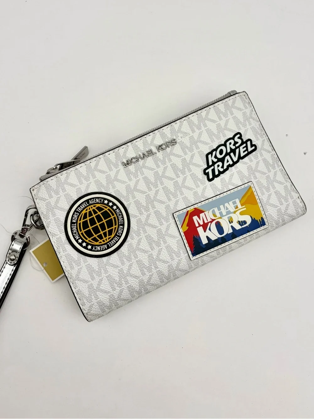 Michael Kors compact michael